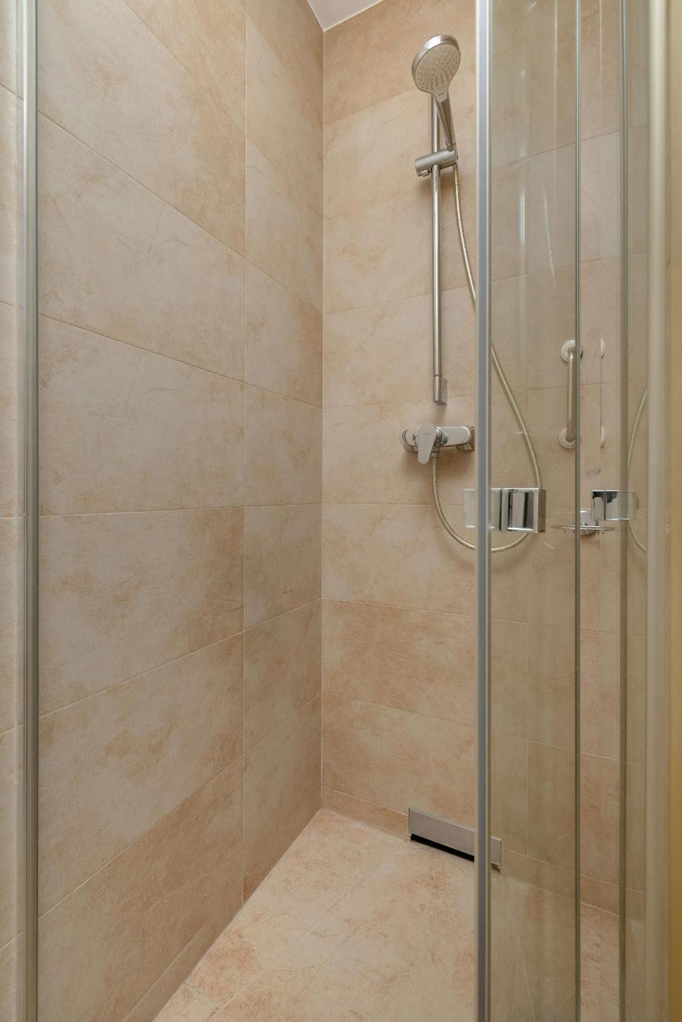 Centrum Krakowa Piekny Apartament Z Balkonem By Rent Like Home Dış mekan fotoğraf